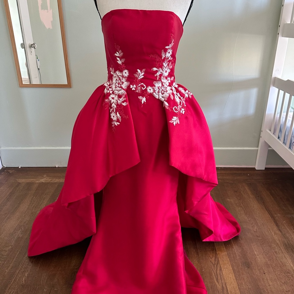 Sherri Hill Red Strapless Gown